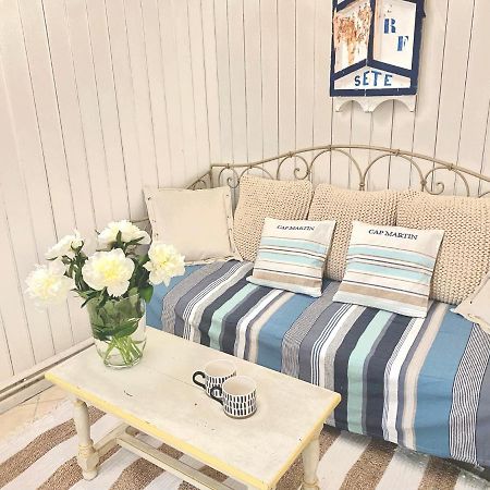 Maison&Table d hôtes - Hôtel de Vigniamont Pézenas Extérieur photo