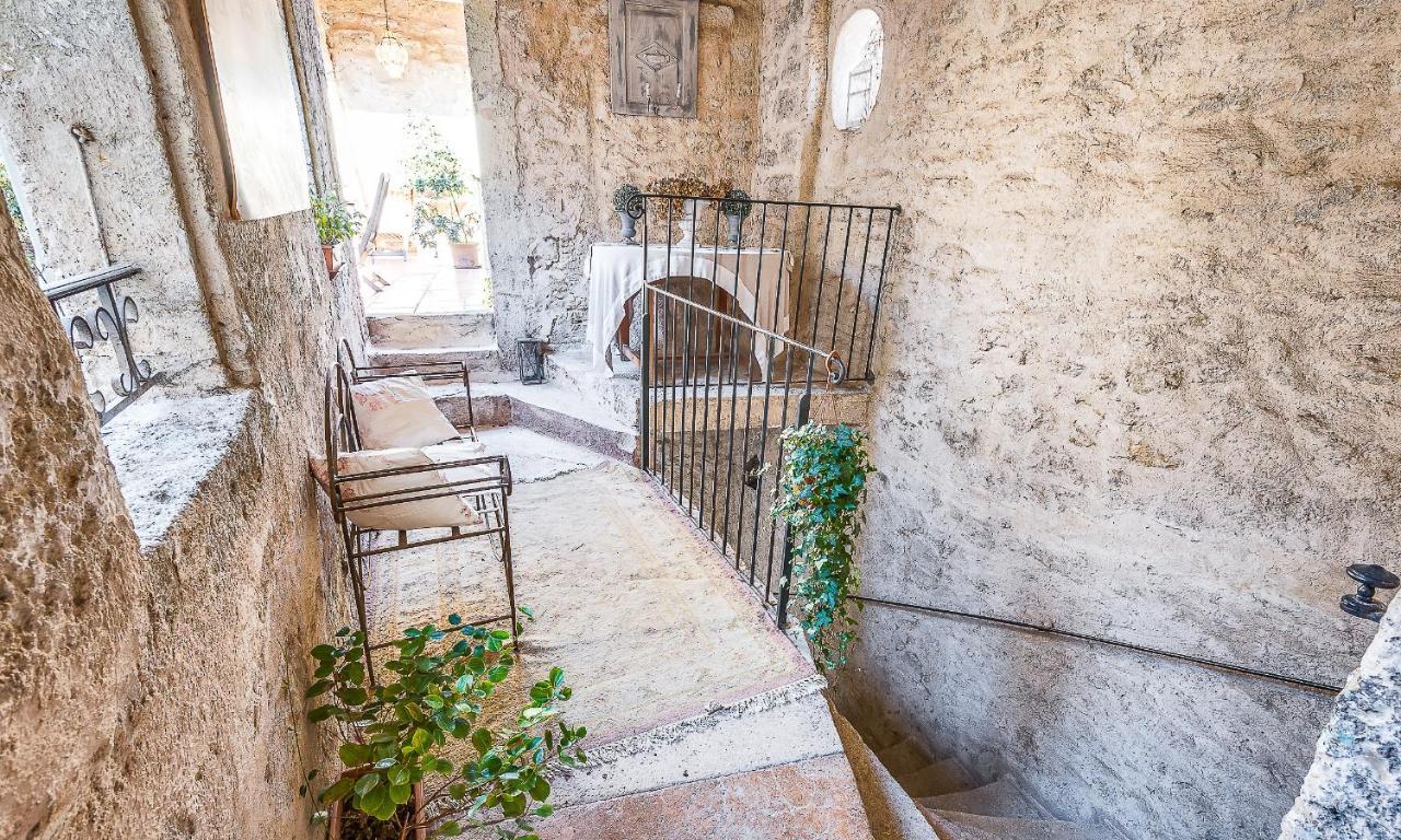 Maison&Table d hôtes - Hôtel de Vigniamont Pézenas Extérieur photo