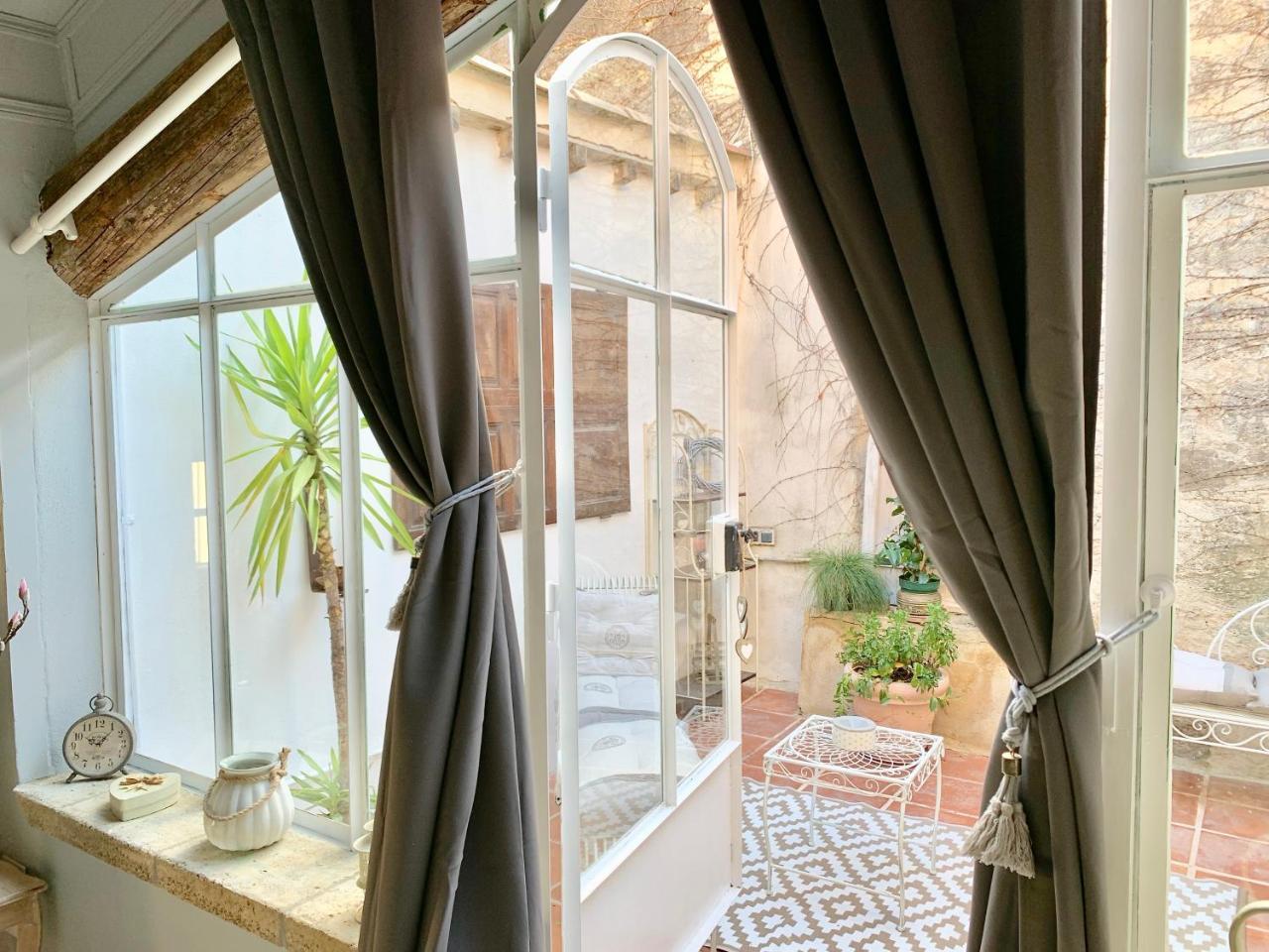 Maison&Table d hôtes - Hôtel de Vigniamont Pézenas Extérieur photo
